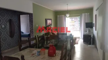 CASA COM PONTO COMERCIAL