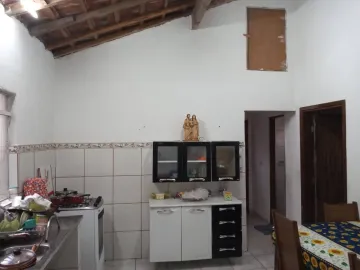 Casa com 3 Quartos e 2 banheiros à Venda, 290 m² por R$ 450.000,00