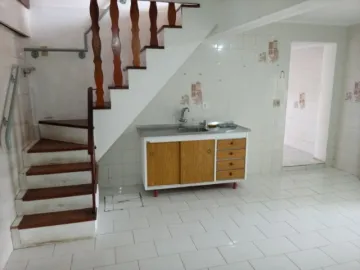 Luxuosa Residência na Vila Cândido: Espaço, Conforto e Elegância ao seu Alcance!