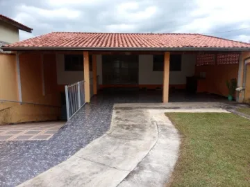 Luxuosa Residência na Vila Cândido: Espaço, Conforto e Elegância ao seu Alcance!