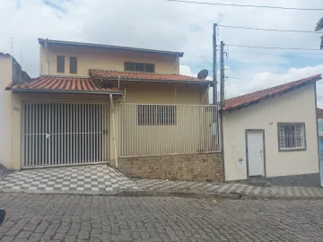 Casa a venda centro de Jacarei.