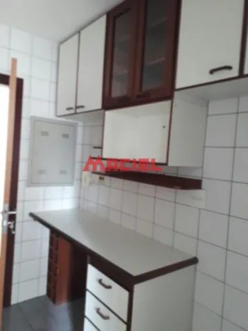 APARTAMENTO ÓTIMA LOCALIZAÇÃO VILA EMA