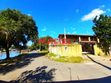 CASA EM CARAGUATATUBA COM 06 SUÍTES, EM FRENTE DO RIO JUQUERIQUERE, NAVEGAVEL, PESCA, ESPORTES NAUTICOS EXCELENTE LOCALIZAÇÃO,