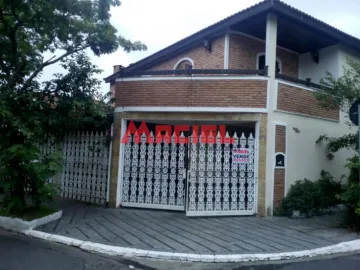 CASA VILA CRISTINA COM FOGÃO COOKTOP