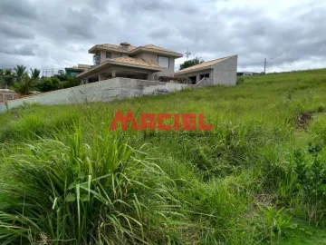 Terreno no condomínio Colinas do Parahyba - Área útil 1.114,00m² por R$ 255.000,00