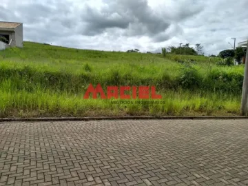 Terreno no condomínio Colinas do Parahyba - Área útil 1.114,00m² por R$ 255.000,00