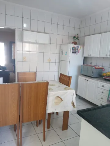 ÓTIMA CASA COM 2 DM, SUITE, WC SOCIAL, COZINHA, EDÍCULA NOS FUNDOS