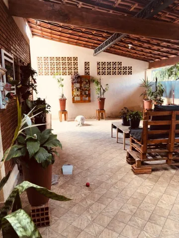 LINDA CASA,  LOTE INTEIRO, JARDIM COLONIAL