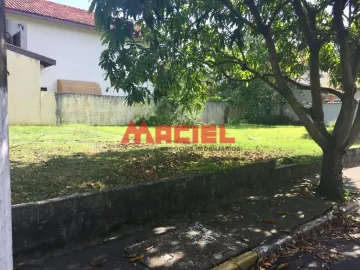 Terreno de esquina Jardim das Colinas