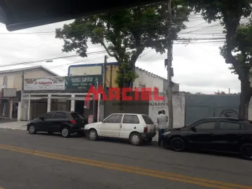 TERRENO COMERCIAL EM AVENIDA