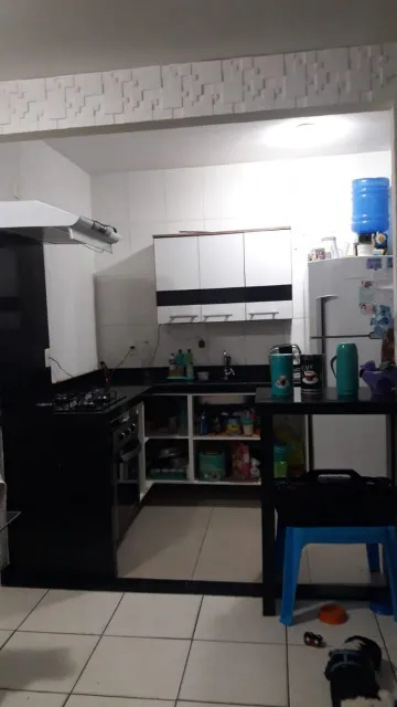 Apartamento no Edifício Nova Esperança Cerejeiras