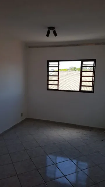 Apartamento no Edifício Vila do Sol