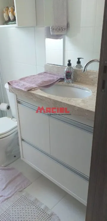 APARTAMENTO EM EXCELENTE LOCALIZAÇÃO , A 100 M DA DECATHLON .