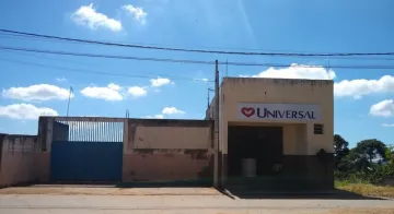 Sobrado com terreno e ponto comercial já alugado