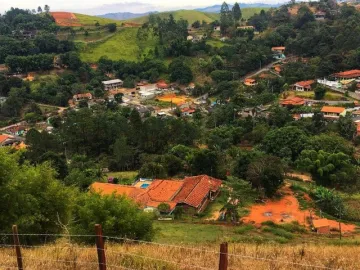 Venda ou troca chácara no bairro Sertãozinho em SJCampos