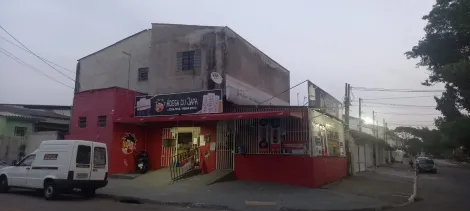 Oportunidade Única a Venda em Avenida Movimentada! Prédio comercial!  Gerando renda Locação!