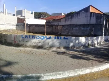 Lote de terreno na Vila Nair