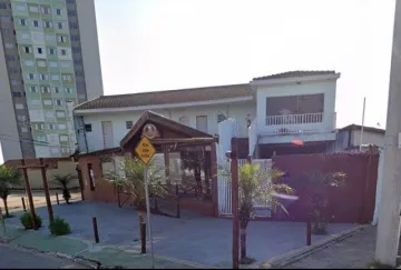 Prédio comercial no centro de São José dos Campos