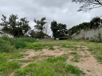 Terreno no CHÁCARAS SÃO JOSÉ com ótima localização e segurança.