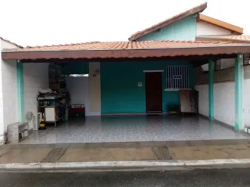 Casa no Condomínio Paradise Eugênio de Melo