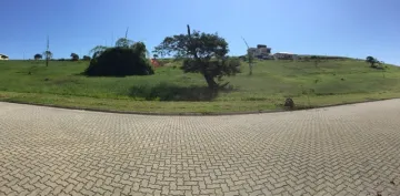 Lote de terreno no condomínio Jardim do Golfe