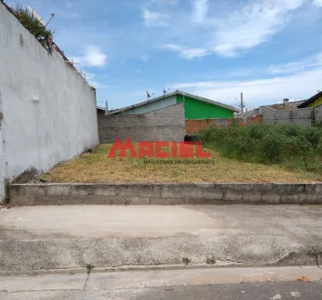 TERRENO A VENDA