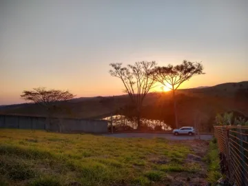 Terreno no Colinas do Parahyba