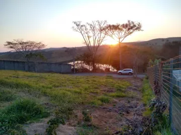 Terreno no Colinas do Parahyba