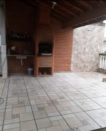 Excelente casa no Santa Paula - Jacareí