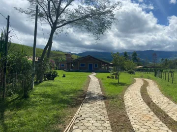 CHACARA EM MONTEIRO LOBATO, CASA TERREA NOVA COM 2 DORMS E MAIS UMA CASA COM 1 DORM, CURRAL, GALINHEIRO, POÇO ARTESIANO, POMAR TAMBÉM ESTA PARA LOCAÇÃO.