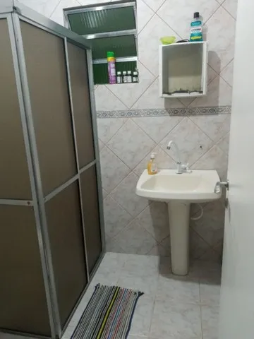 Casa no Jd. Mariteia em São José dos Campos