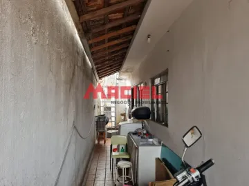 OTIMA LOCALIZAÇÃO.  CASA PROXIMO A ESCOLA  E PROXIMO DA VIA VERDE