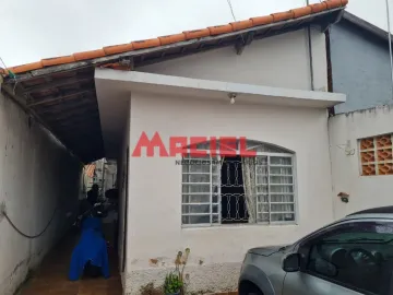 OTIMA LOCALIZAÇÃO.  CASA PROXIMO A ESCOLA  E PROXIMO DA VIA VERDE