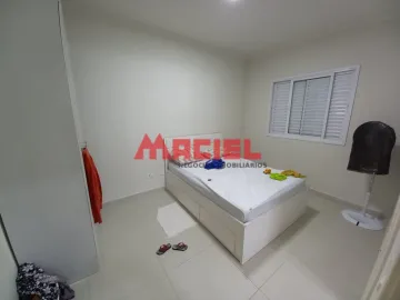 Apartamento a 500m da praia