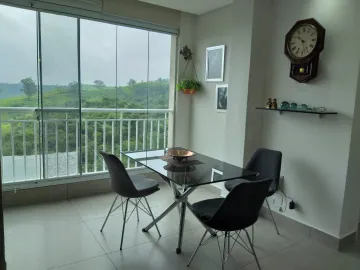 LINDO APARTAMENTO COM VISTA PRIVILEGIADA