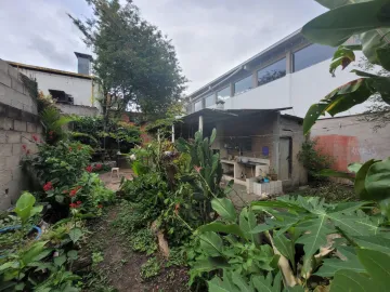 Terreno com casa em área comercial. Ideal para galpão - Próximo do CTA