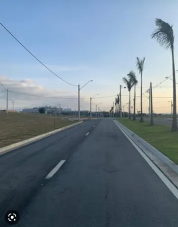 Terreno no Condomínio Vereda dos Campos.