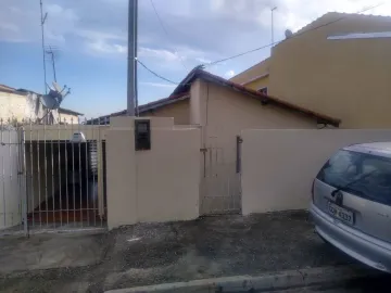 CASA EM JACAREÍ