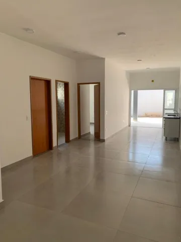 LINDA CASA EM JACAREÍ COM PLANTA EM CONCEITO ABERTO