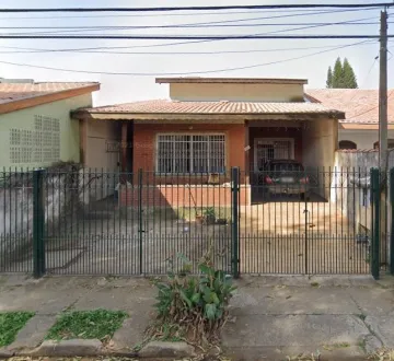 Alugar Casa / Padrão em São José dos Campos. apenas R$ 530.000,00