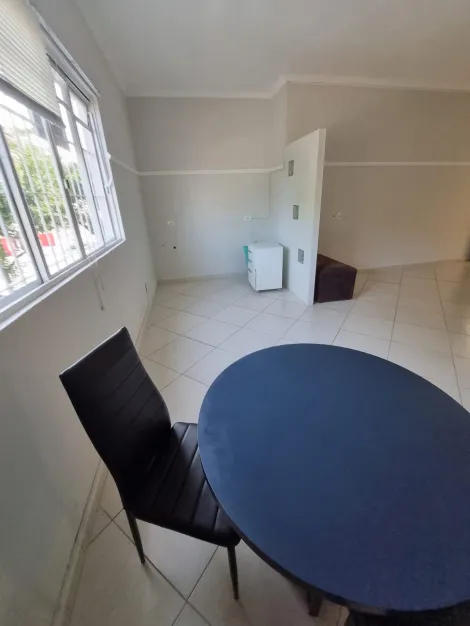 Excelente sala comercial, piso superior no Bosque dos Eucaliptos