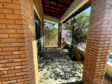 EXCELENTE CASA COMERCIAL NA AVENIDA ANCHIETA, COM HABITE-SE