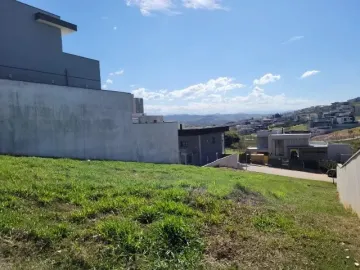 Excelente terreno de 450 m² no condomínio Mônaco, Urbanova