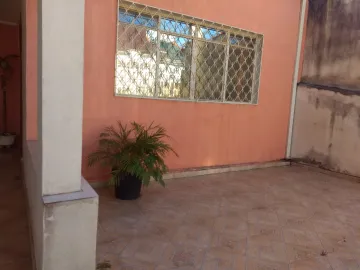 CASA TÉRREA EXCELENTE PARA CLÍNICA E COMÉRCIO