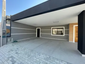 CASA TÉRREA NOVA EXCELENTE! COM 4 SUÍTES, PISCINA E 3 VAGAS COBERTAS!