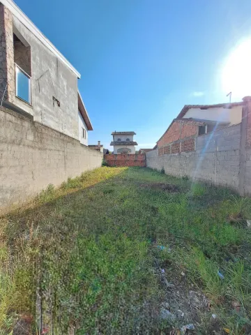 Oportunidade Imperdível: Terreno de 200m² no Vibrante Bairro Vista Verde!