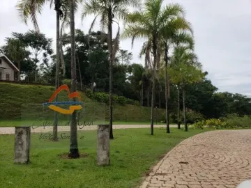 Terreno no Condomínio Espelho dÁgua - 1000 m²