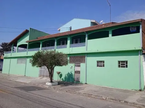 Casa de esquina no Jardim Morumbi