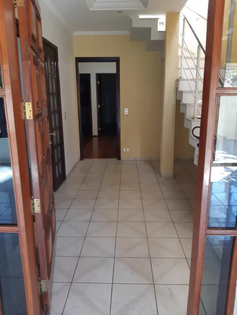 Excelente casa no Jardim Satélite - Muito bem localizada - 245 m²