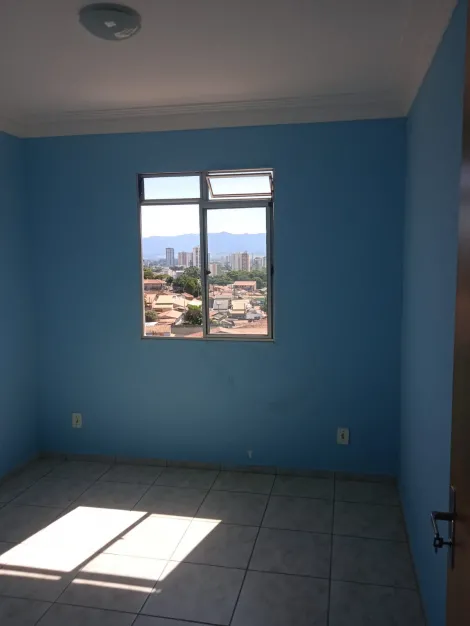 Apartamento Duplex com 3 Dormitórios e 2 Vagas no Centro de Taubaté!